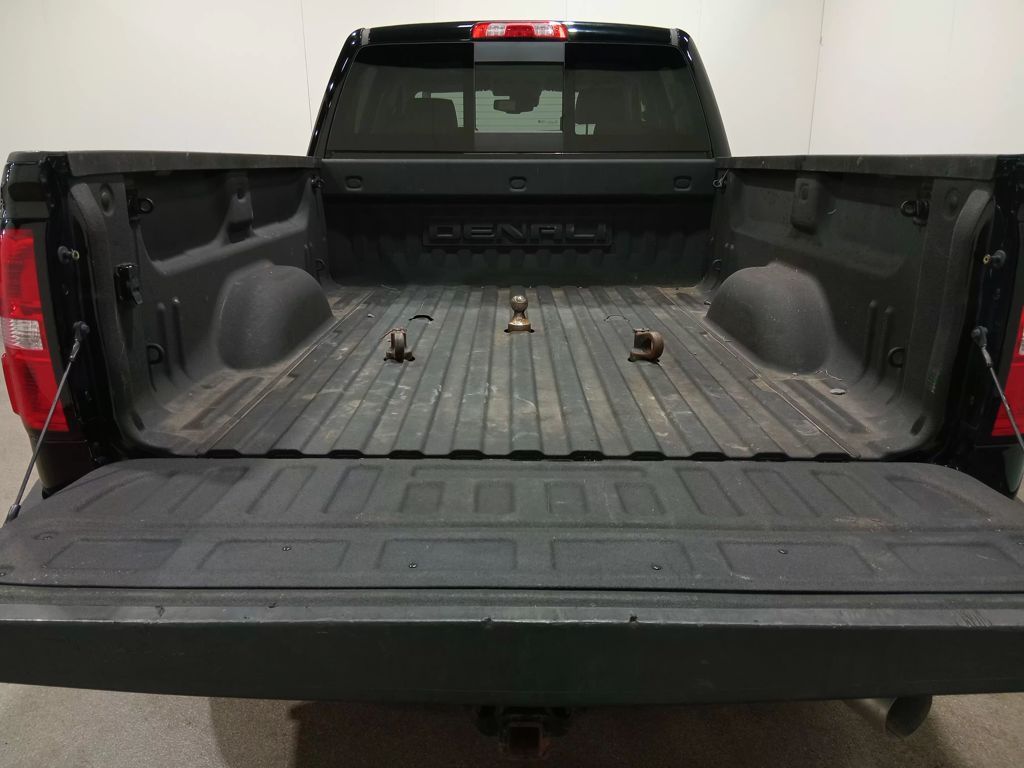 2018 GMC Sierra 2500HD Denali