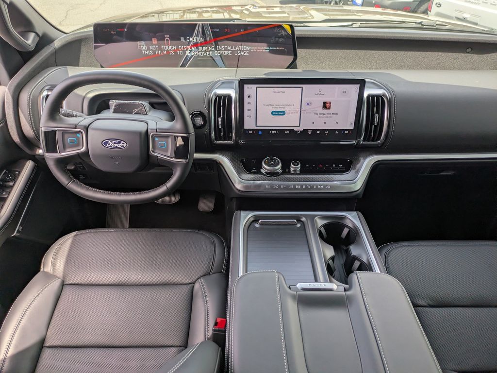 2027 Ford Expedition Platinum