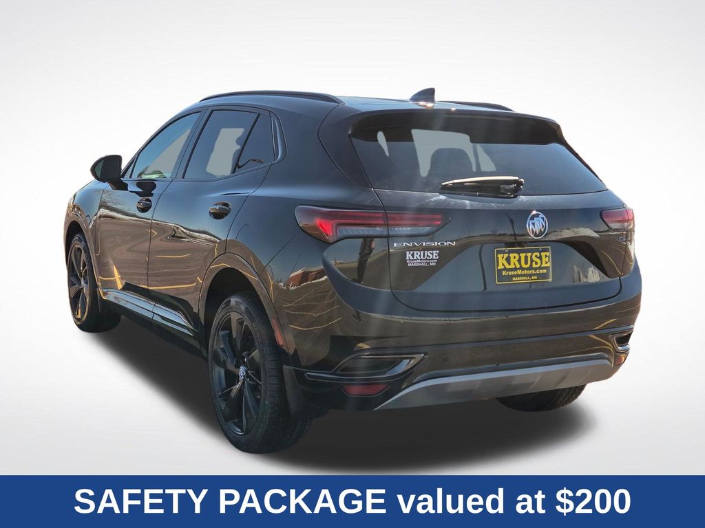 2022 Buick Envision Essence