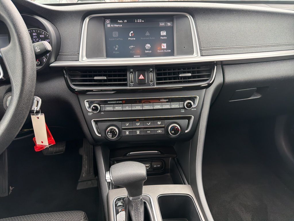 Thumbnail: 2020 Kia Optima - 15