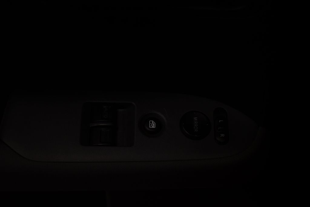 Thumbnail: 2006 Honda Element - 16