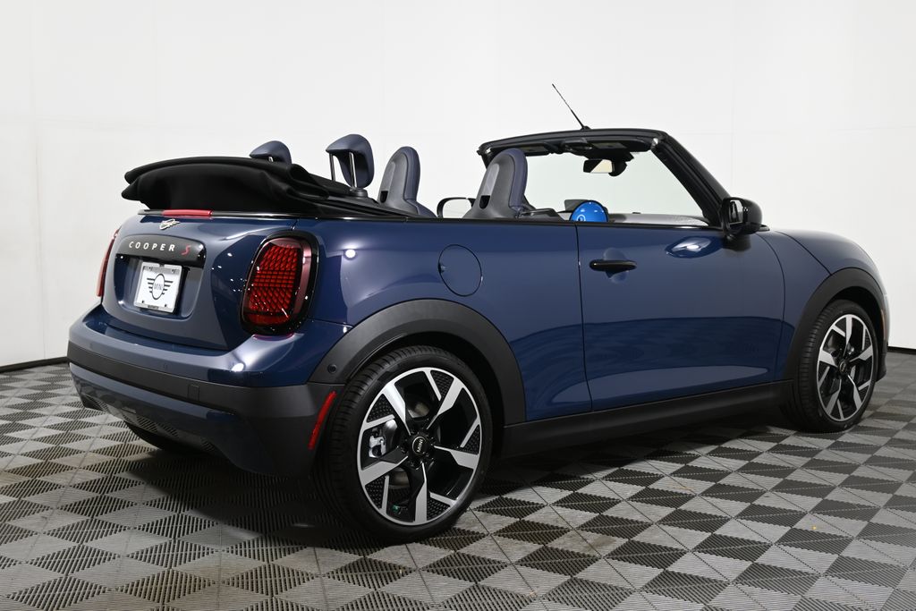 Thumbnail: 2026 MINI Cooper - 14