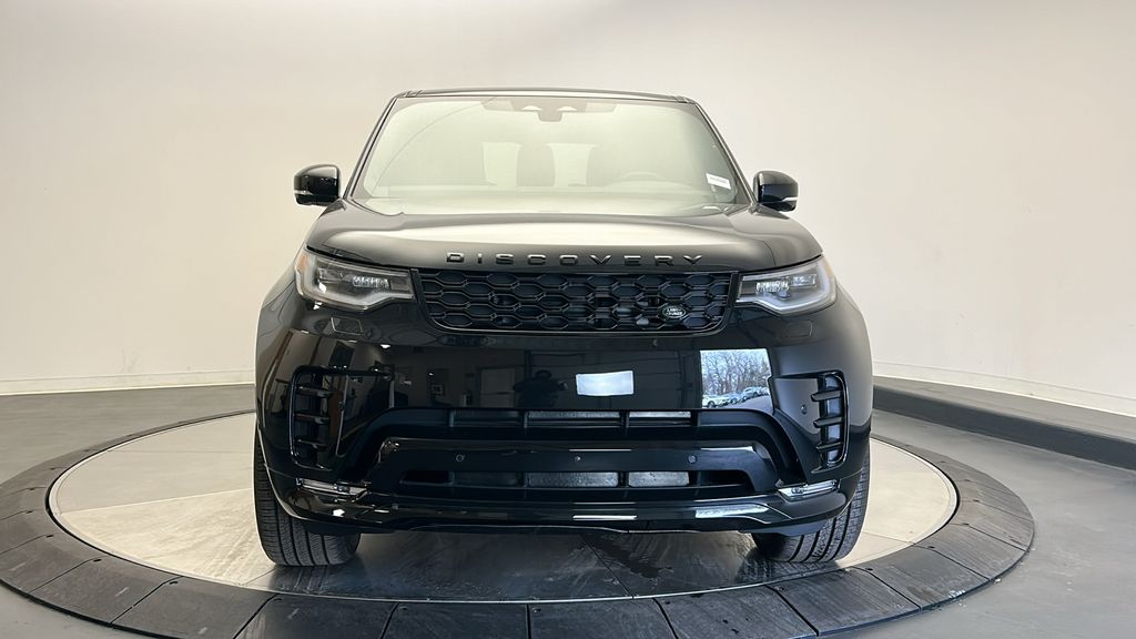 2025 Land Rover Discovery Dynamic SE 8