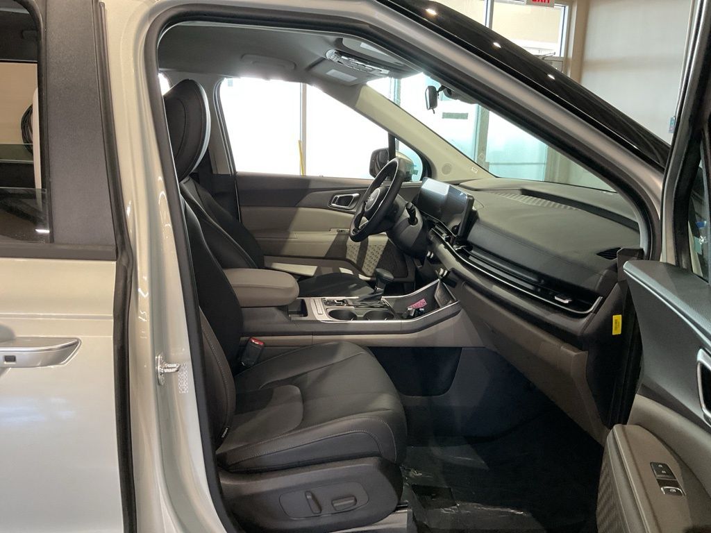 New 2026 Silver Kia EX image 24