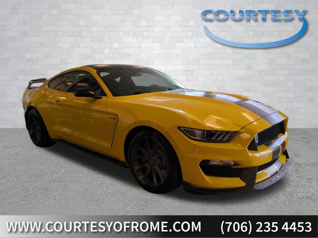 2016 Ford Mustang Shelby GT350 Fastback RWD