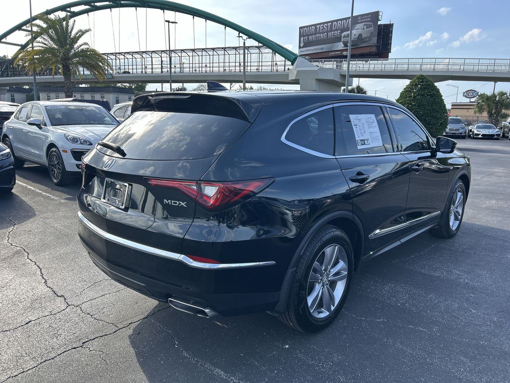 Thumbnail: 2023 Acura MDX - 11