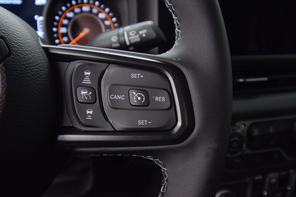 new 2026 Jeep Gladiator car, priced at $57,363