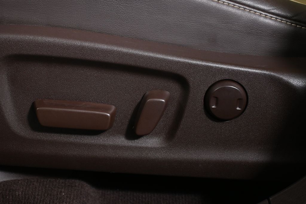 Thumbnail: 2017 Lexus RX - 27