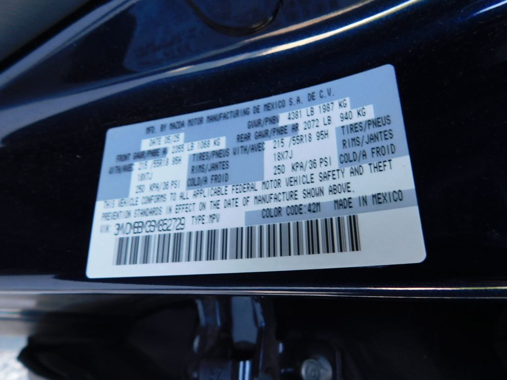 Thumbnail: 2025 Mazda CX-30 - 8