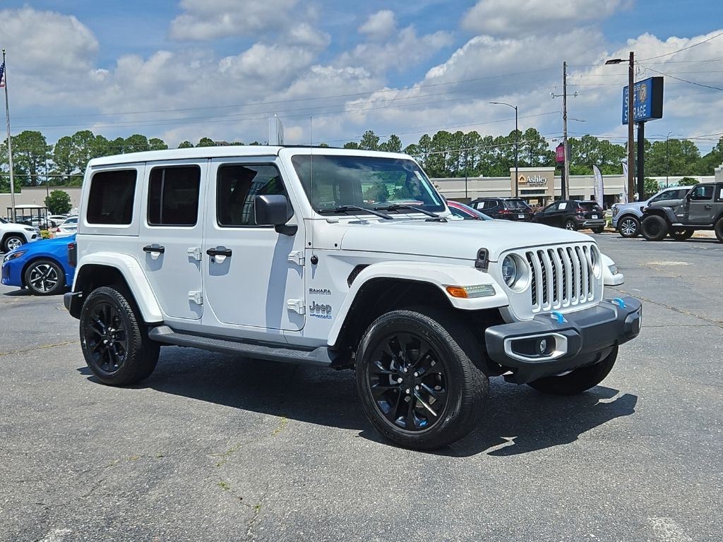 2022 Jeep Wrangler Sahara 4XE's photo