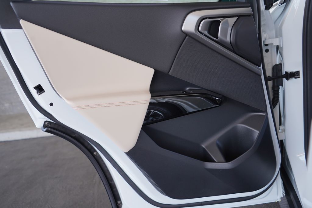 Thumbnail: 2026 BMW X3 - 27