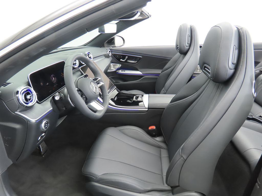 2025 Mercedes-Benz CLE 300 28