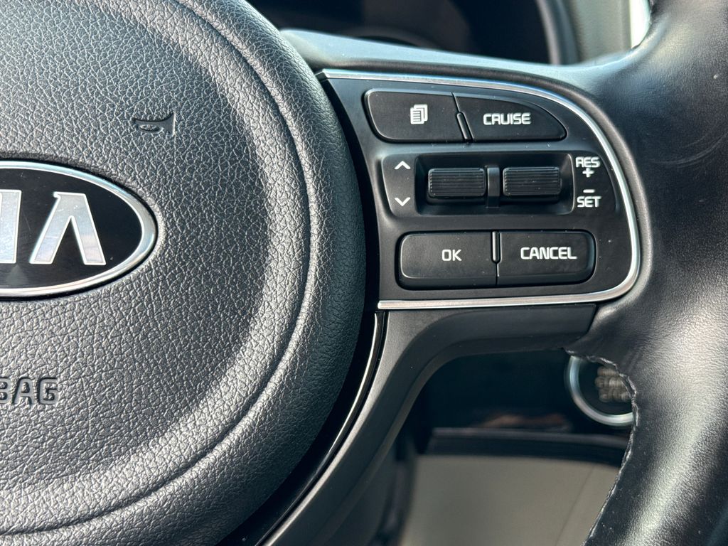 Certified Used 2018 Silver Kia EX image 18