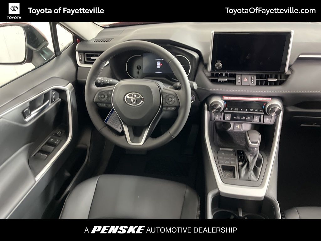 2025 Toyota RAV4 XLE Premium 13