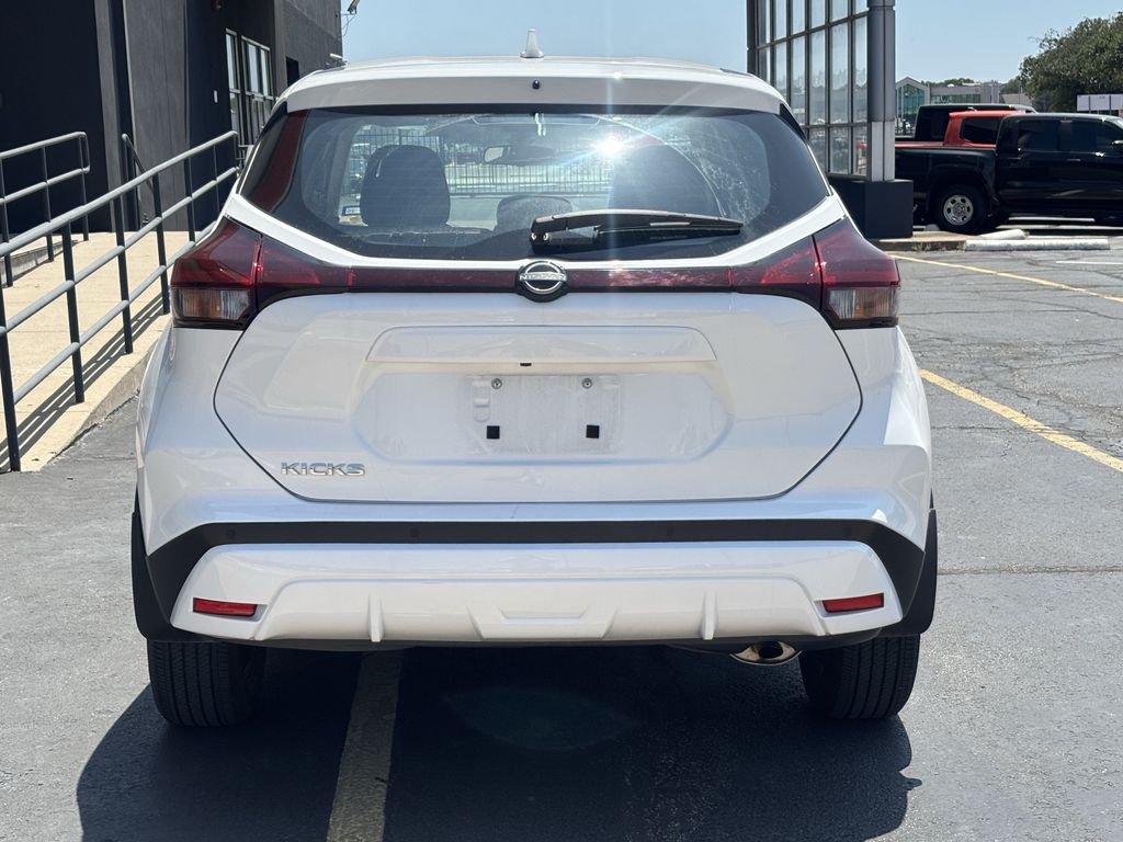 Used 2023 Nissan Kicks SUV