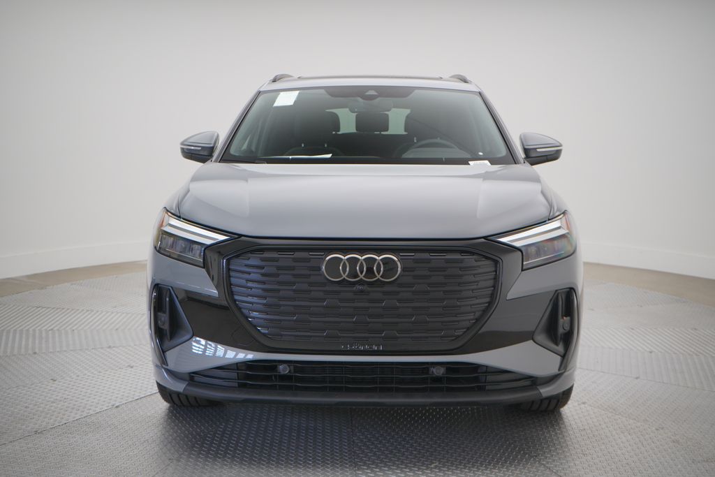 2025 Audi Q4 e-tron  5