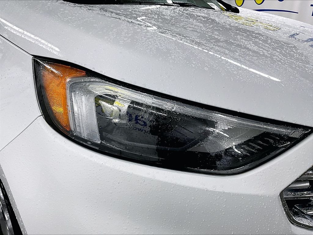 2022 Ford Edge — photo 32