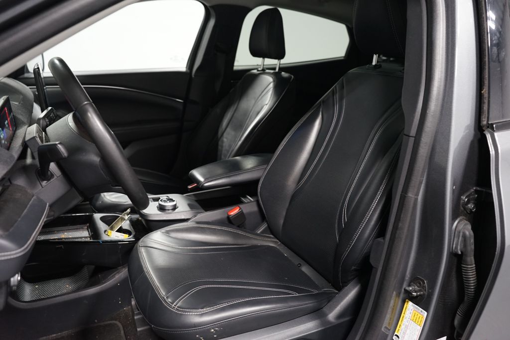 Thumbnail: 2021 Ford Mustang Mach-E - 6