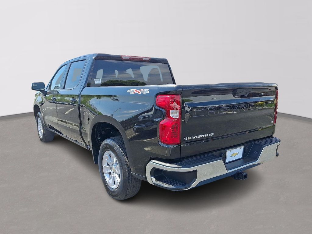 Thumbnail: 2026 Chevrolet Silverado 1500 - 4