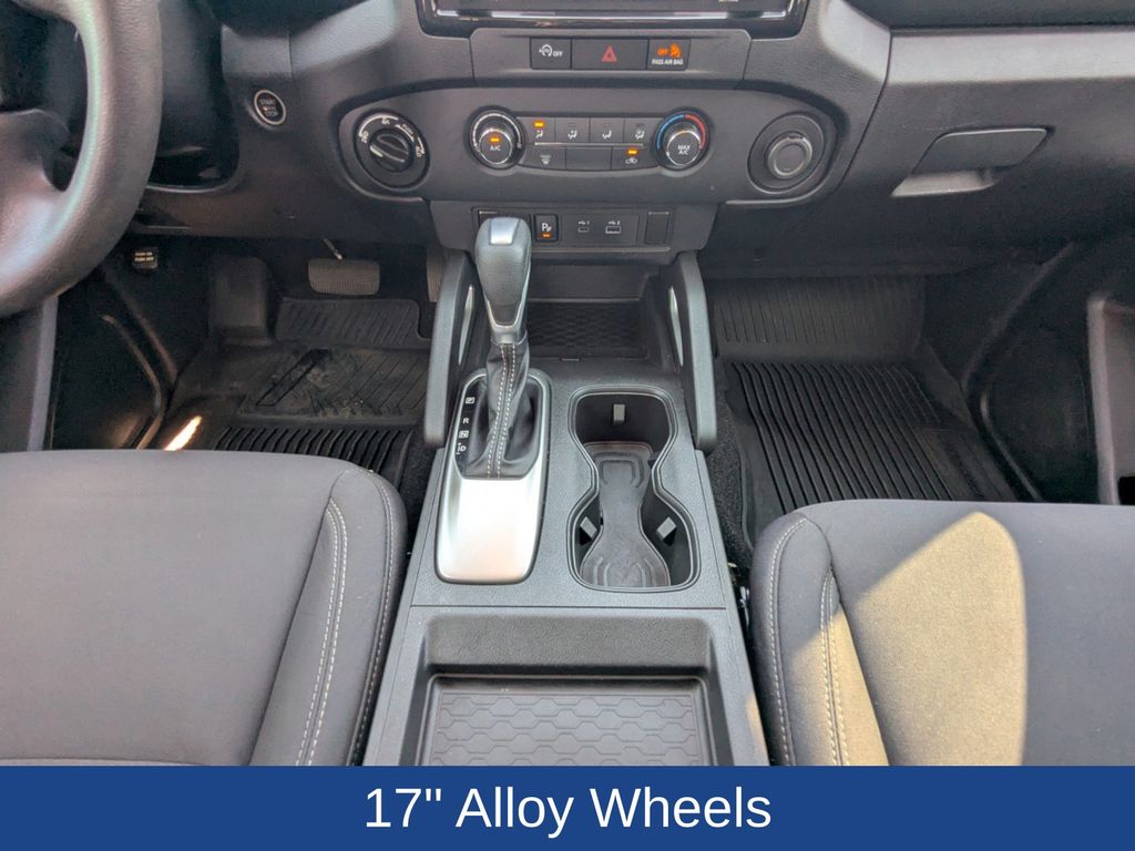 2023 Nissan Frontier Crew Cab SV 4x4