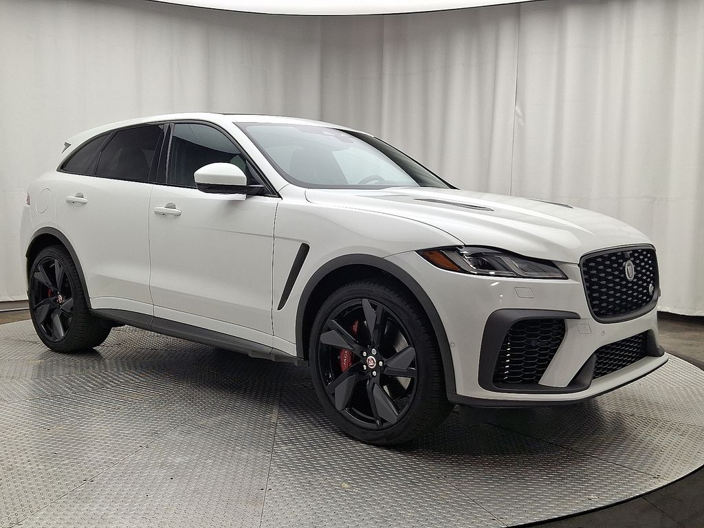 Thumbnail: 2022 Jaguar F-Pace - 3