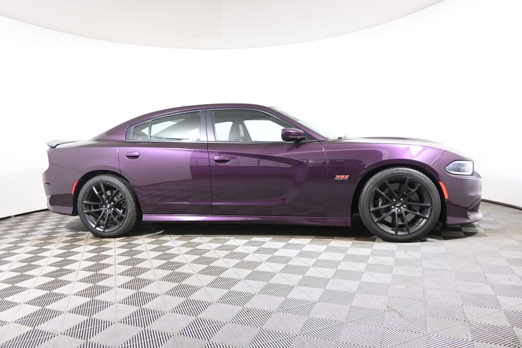 Thumbnail: 2022 Dodge Charger - 8