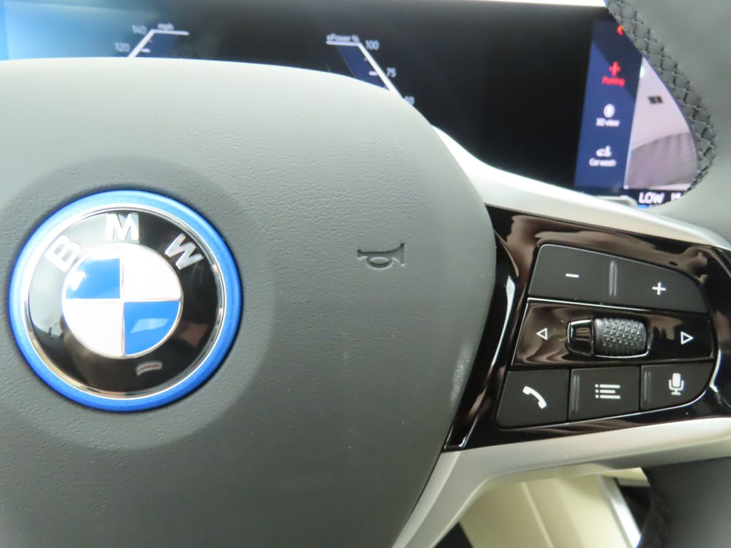 2025 BMW i4 eDrive40 12