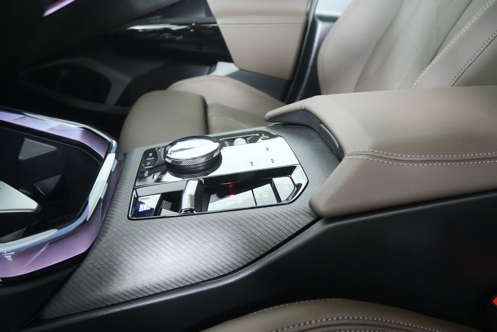 Thumbnail: 2026 BMW X3 - 20