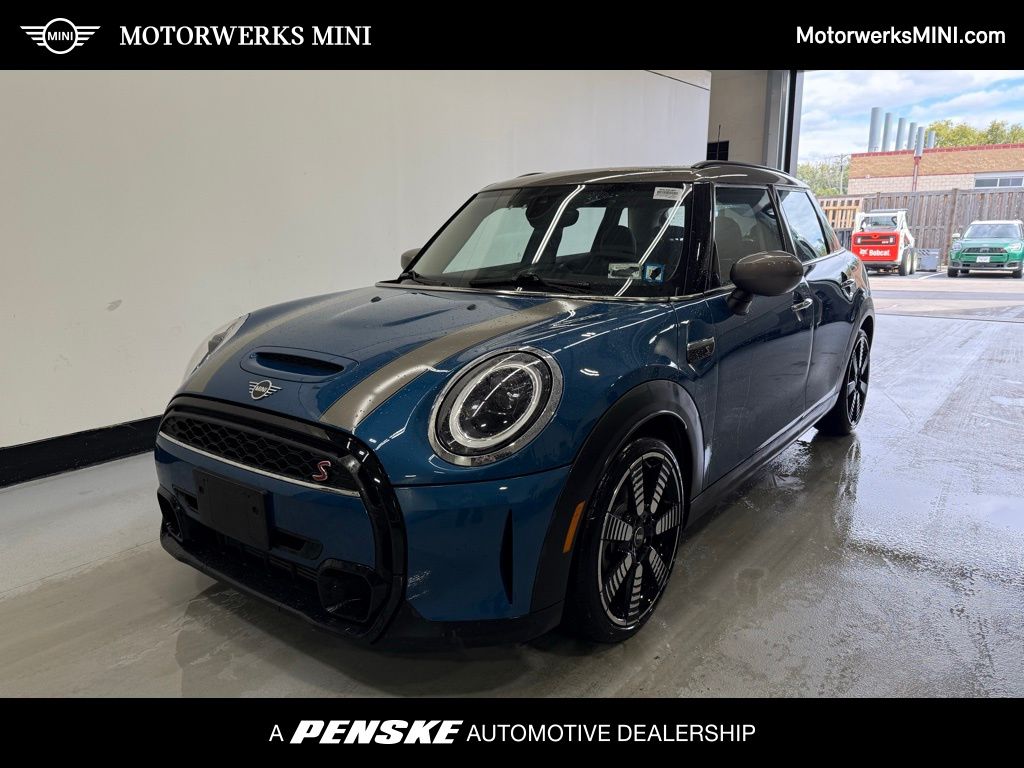 Thumbnail: 2023 MINI Cooper - 1