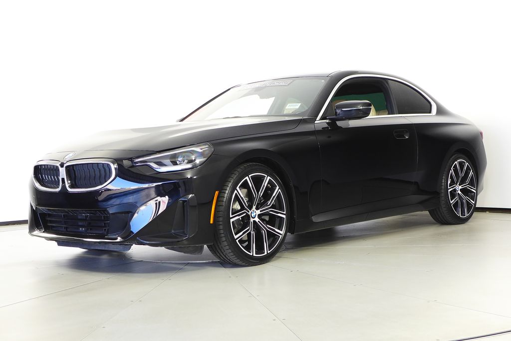 Thumbnail: 2023 BMW 2 Series - 2