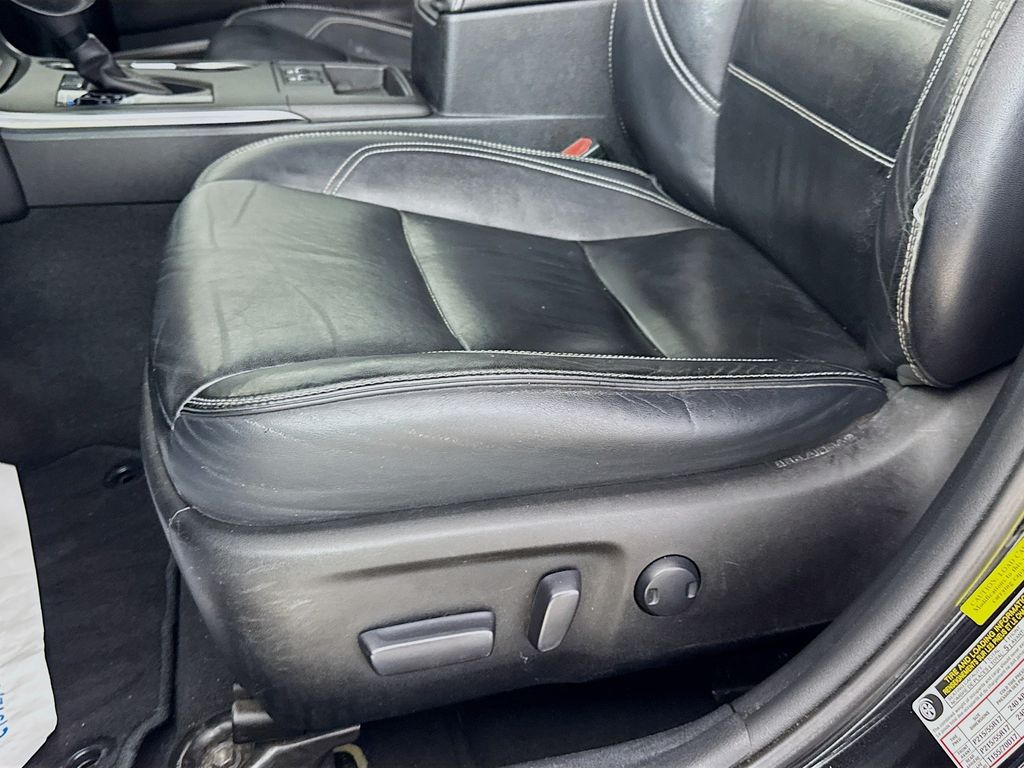 Used Car 2016 Toyota Camry  Xle For Sale Under $12,000 In Austin, Texas