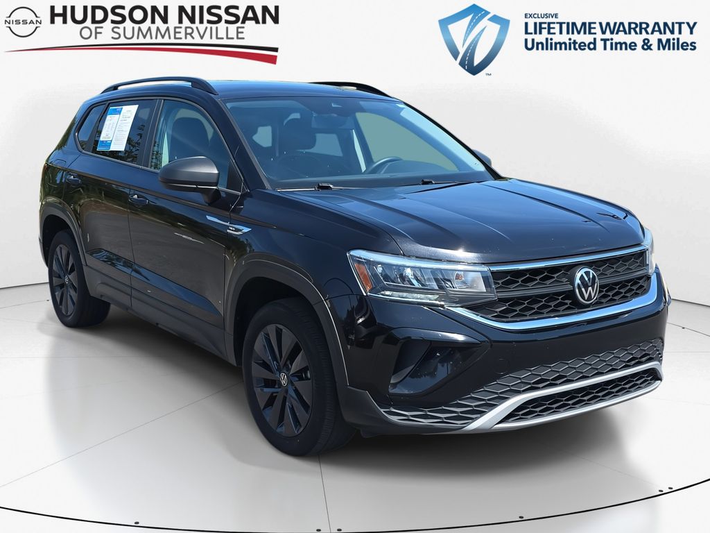 2022 Deep Black Pearl Volkswagen Taos 1.5T S SUV