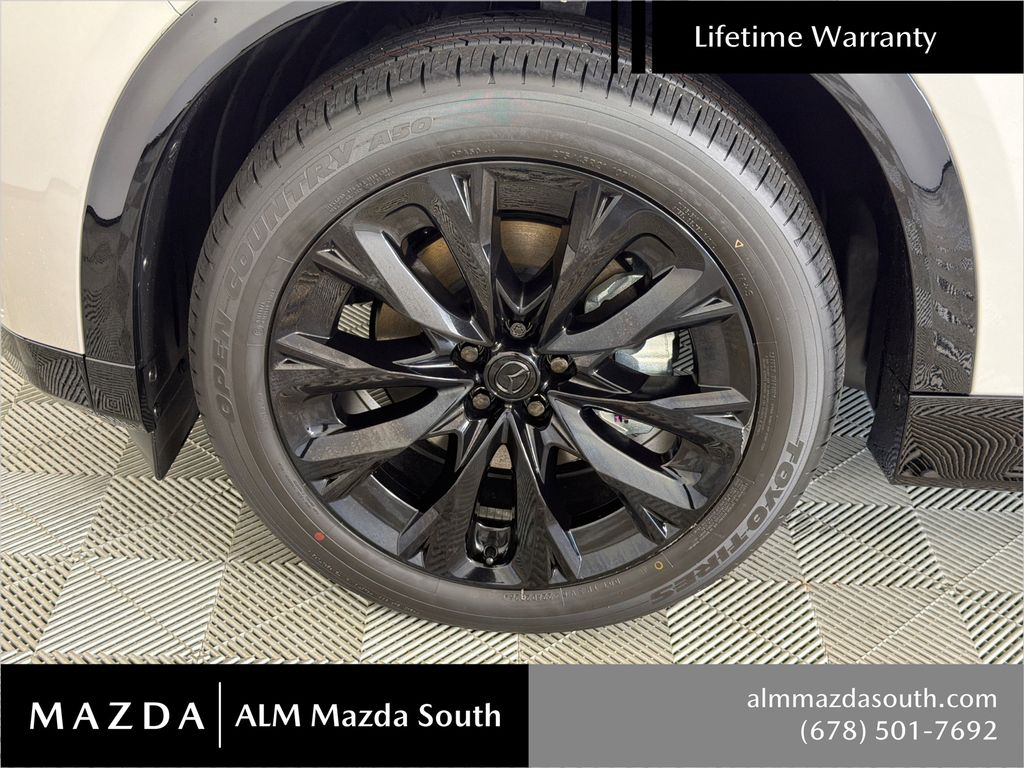 New 2026 Platinum Quartz Metallic Mazda 3.3 Turbo S Premium Sport AWD image 12