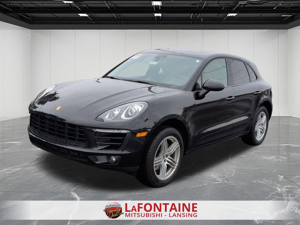 2018 Porsche Macan AWD