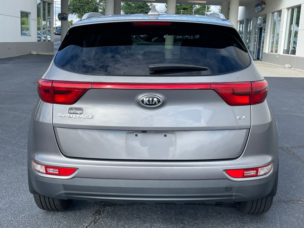 Thumbnail: 2017 Kia Sportage - 4