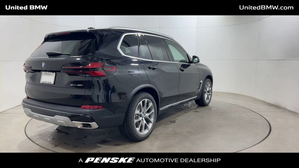 2026 BMW X5 sDrive40i 8