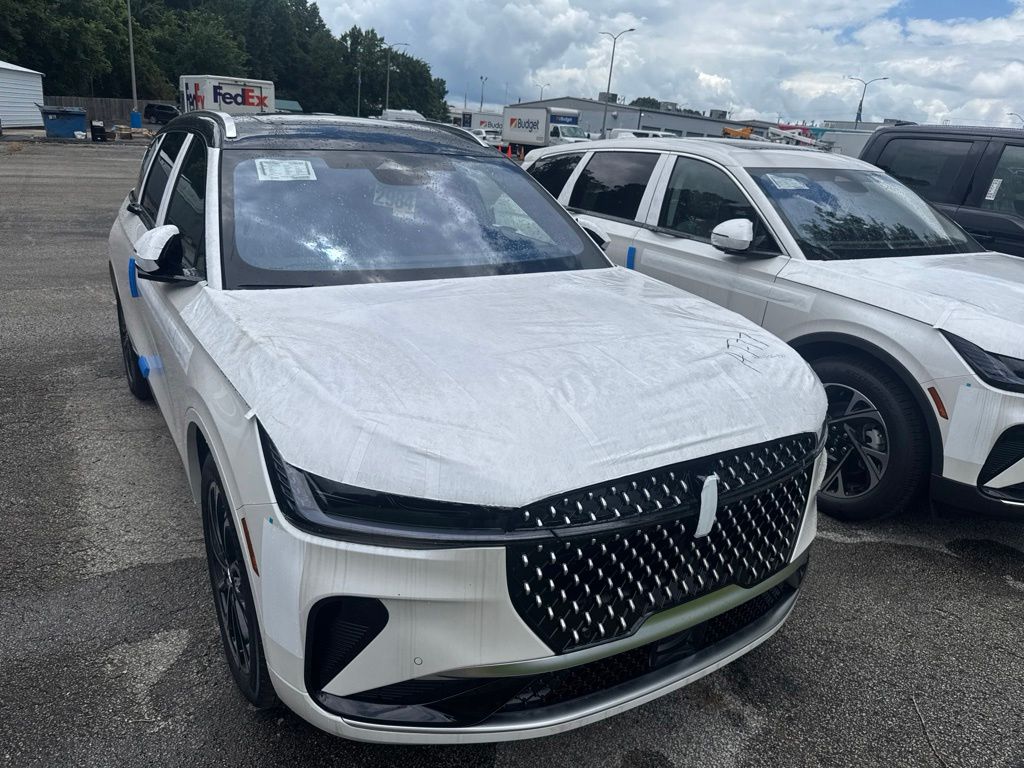 White Platinum Metallic Tri-Coat 2026 Lincoln Nautilus SUV / Crossover All-Wheel Drive Continuously Variable Transmission