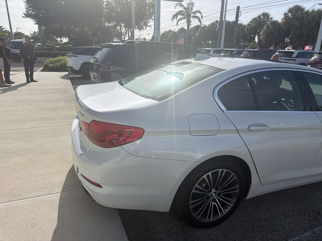 Used 2019 White Metallic BMW 540i xDrive image 20