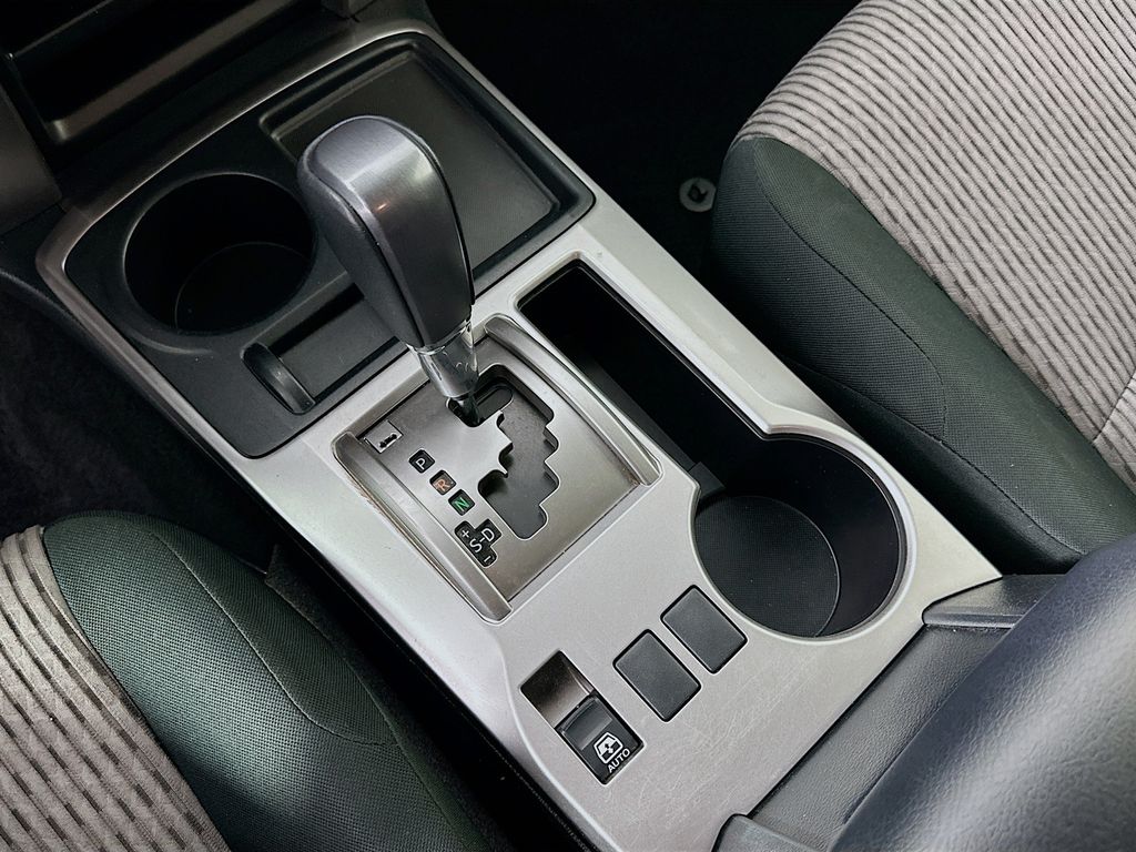 2024 Toyota 4Runner SR5 16