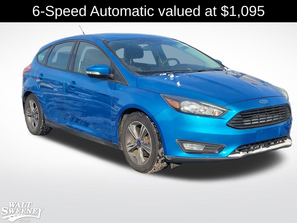 2016 Ford Focus SE Hatchback