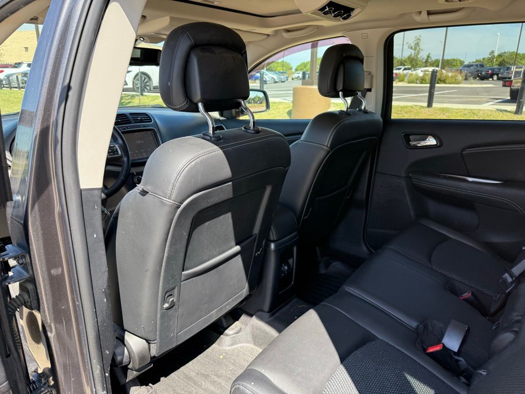 Thumbnail: 2019 Dodge Journey - 9