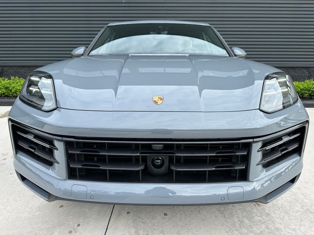 Thumbnail: 2026 Porsche Cayenne - 7