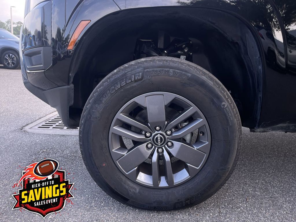 Used 2025 Nissan Frontier Truck