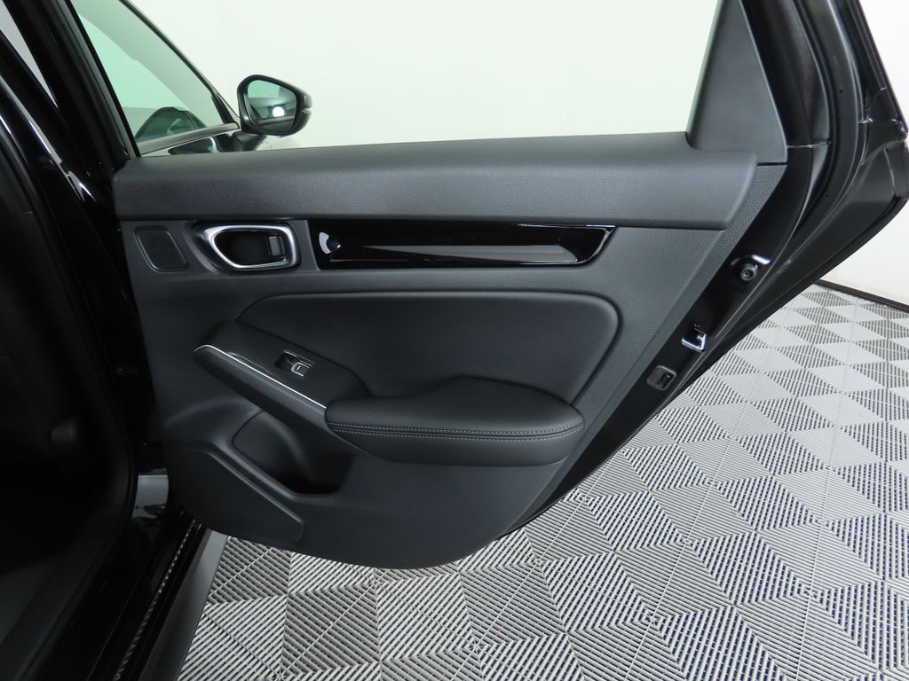 2025 Honda Civic Sport Touring 29