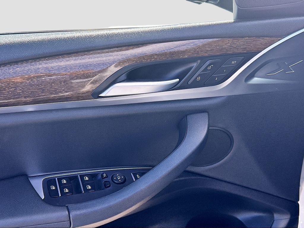 Thumbnail: 2019 BMW X3 - 17