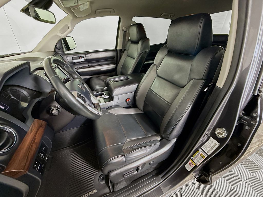 Thumbnail: 2019 Toyota Tundra - 22