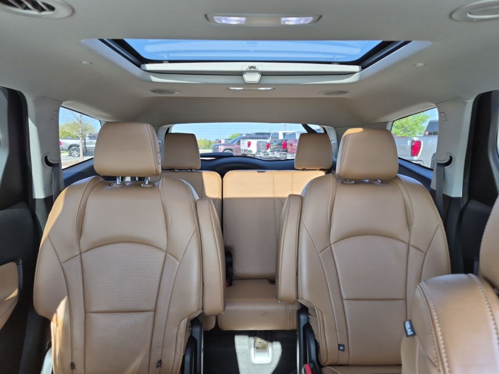 Used Car 2018 Buick Enclave  Premium Group For Sale Under $25,000 In Austin, Texas