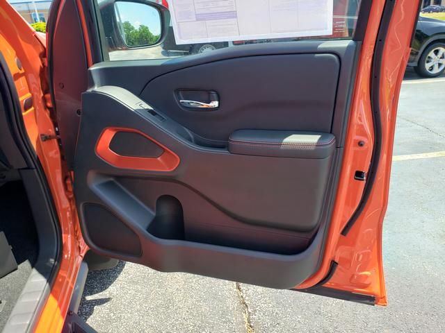 new 2025 Nissan Frontier car, priced at $38,977