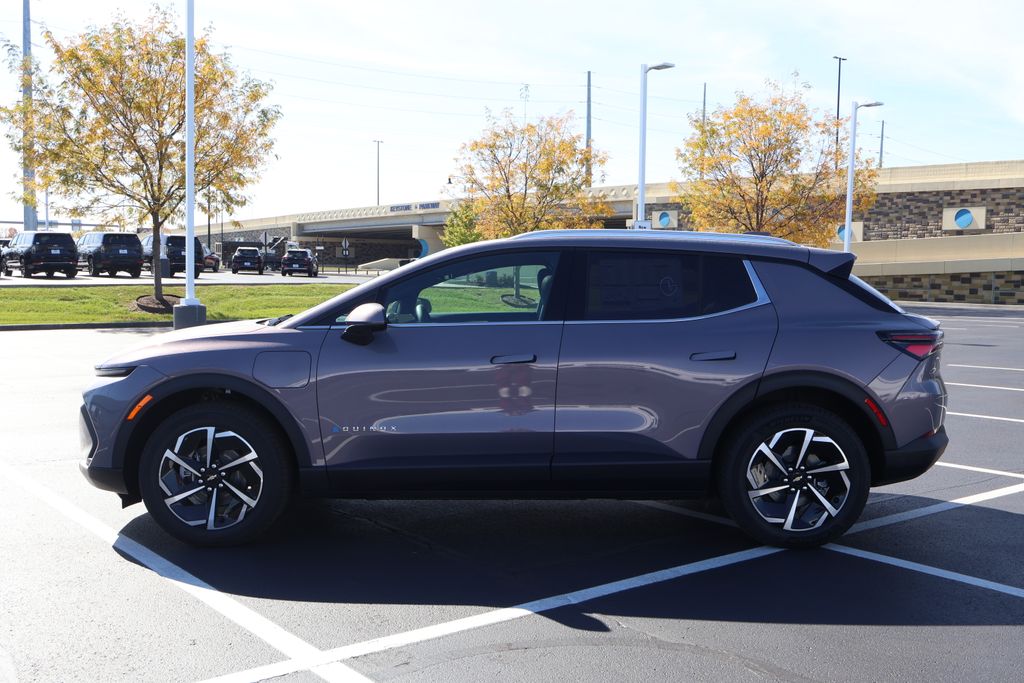 Thumbnail: 2026 Chevrolet Equinox - 4