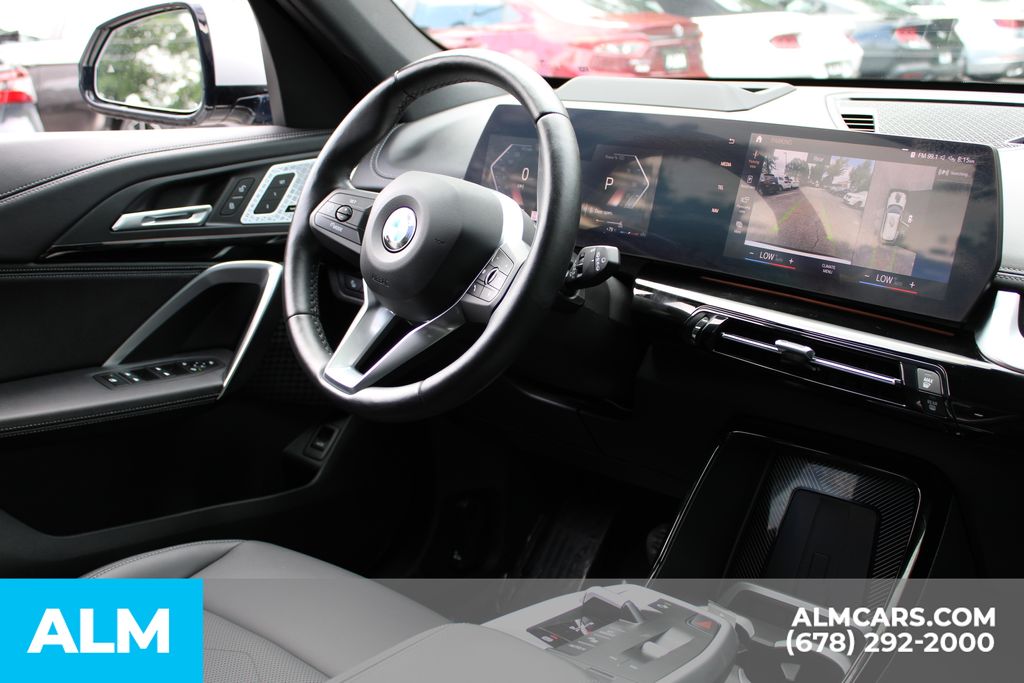 Used 2023 White BMW xDrive28i image 27